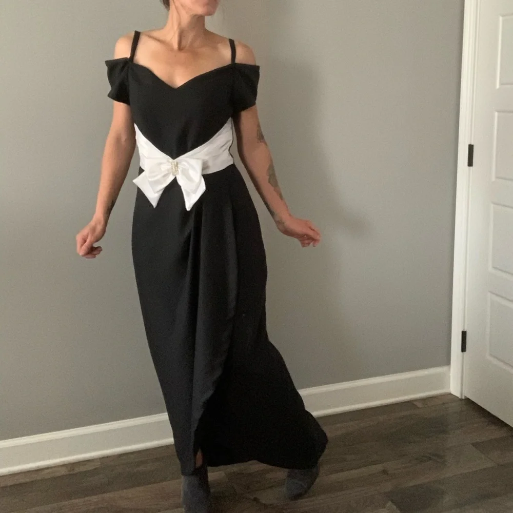 Vintage Black and White Prom Dress - Picture 6 of 8